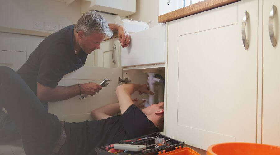 Professional burst pipe repair services in Yancey, TX